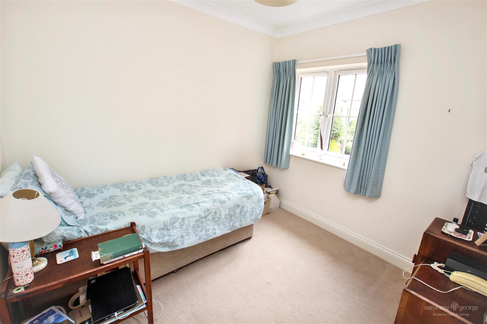 Armour Road, Tilehurst, Reading